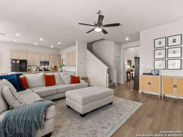 Image 7 of 32 For 1021 Terlan Drive