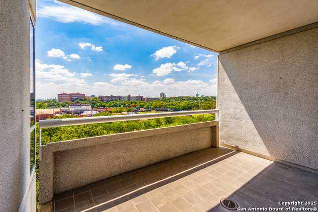 Image 25 of 25 For 200 Patterson Ave. 610