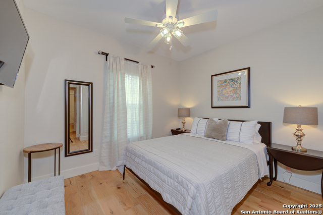 Listing photo id 8 for 322 Mockert  