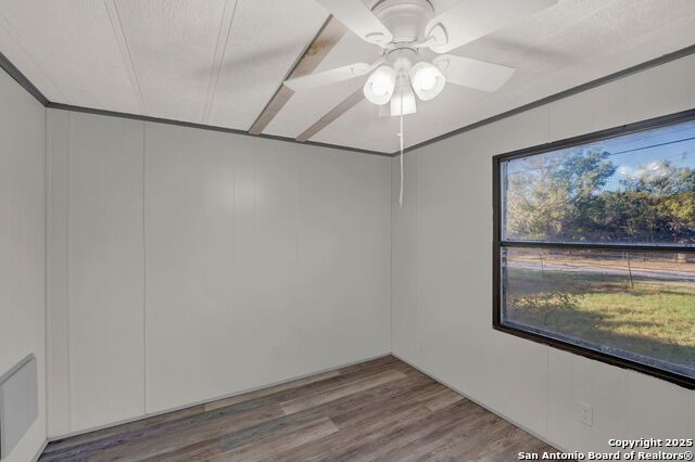 Image 27 of 37 For 245 Bandera  