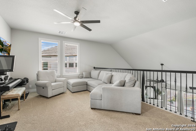 Image 16 of 48 For 203 Cimarron Creek