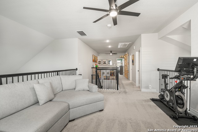 Image 18 of 48 For 203 Cimarron Creek