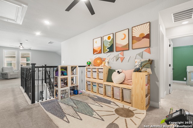 Image 19 of 48 For 203 Cimarron Creek