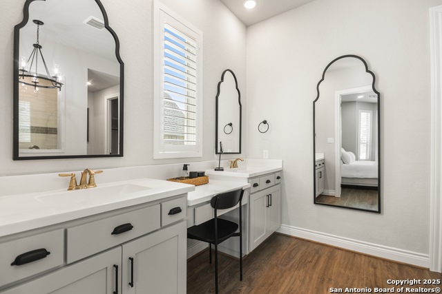 Image 24 of 48 For 203 Cimarron Creek