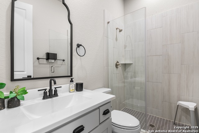 Image 25 of 48 For 203 Cimarron Creek