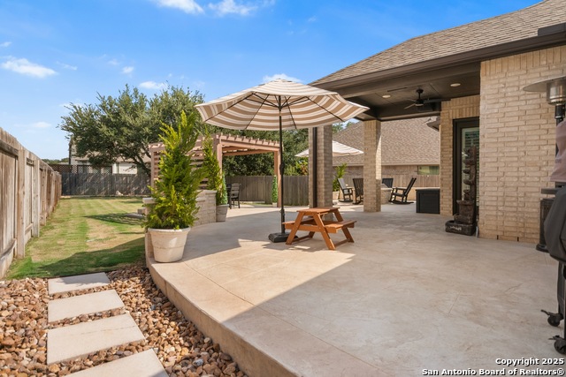 Image 36 of 48 For 203 Cimarron Creek