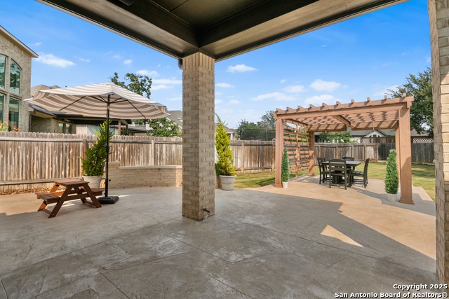 Image 37 of 48 For 203 Cimarron Creek