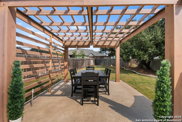 Image 39 of 48 For 203 Cimarron Creek