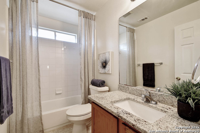 Listing photo id 10 for 10239 Round Rock