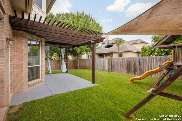 Image 31 of 33 For 24831 Cloudy Creek