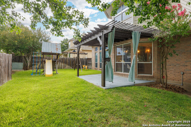 Image 32 of 33 For 24831 Cloudy Creek