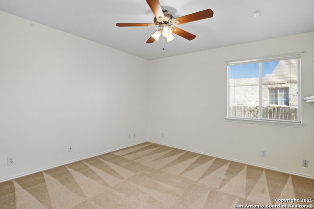 Image 21 of 27 For 10619 Cat Mountain