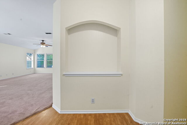 Image 5 of 27 For 10619 Cat Mountain