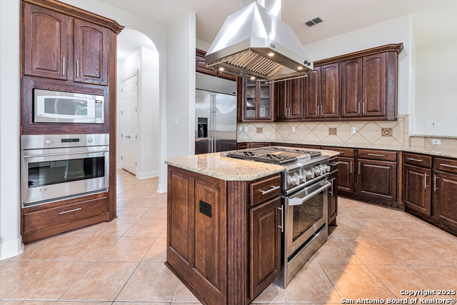 Image 25 of 30 For 24711 Faraday