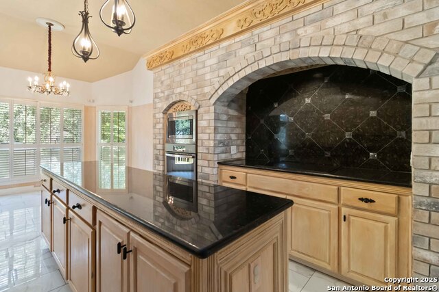 Image 21 of 38 For 519 Mission Viejo