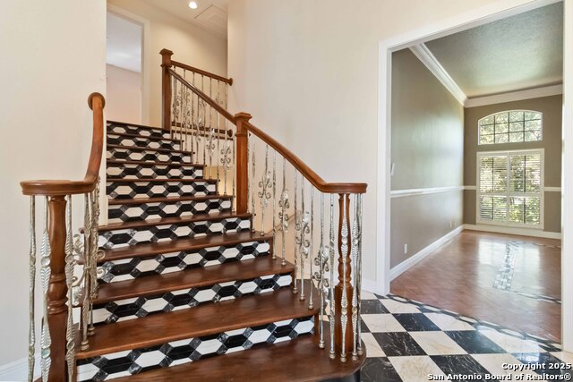 Image 7 of 38 For 519 Mission Viejo