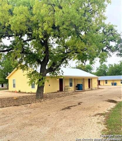 Image 2 of 8 For 906 14th St 14th Street C