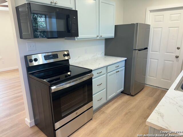 Image 4 of 8 For 906 14th St 14th Street C