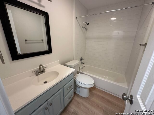 Image 8 of 8 For 906 14th St 14th Street C