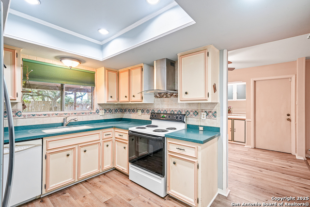 Image 13 of 35 For 4502 Cypress Woods