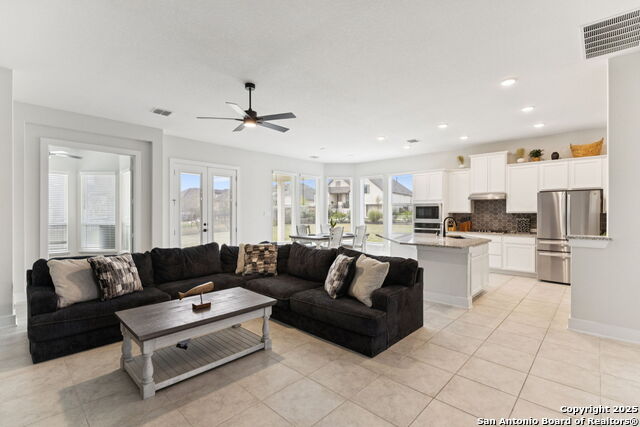 Listing photo id 8 for 462 Vamanos