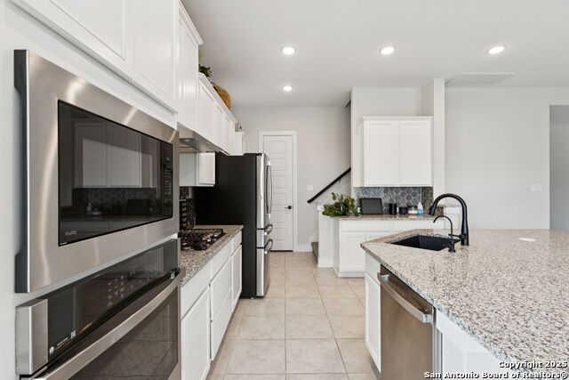 Listing photo id 15 for 462 Vamanos