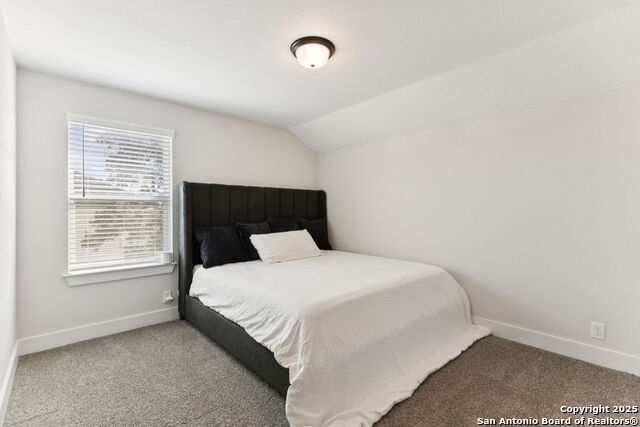 Listing photo id 23 for 462 Vamanos