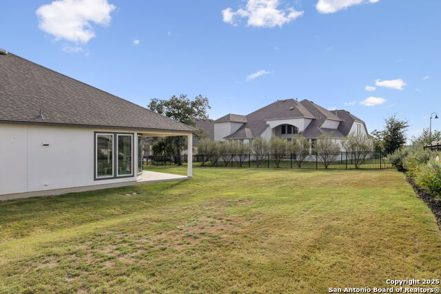 Listing photo id 45 for 462 Vamanos