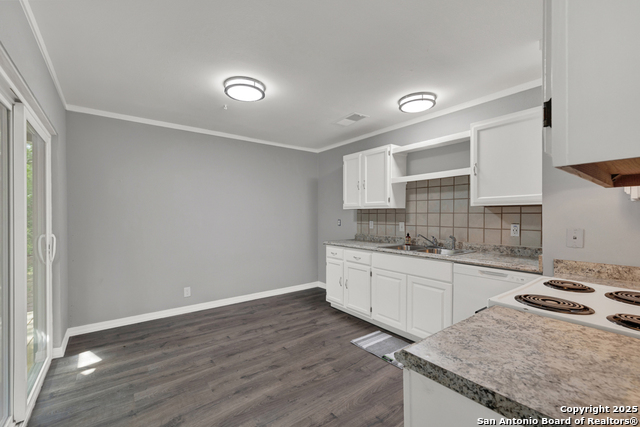 Image 2 of 21 For 3915 Chimney Springs