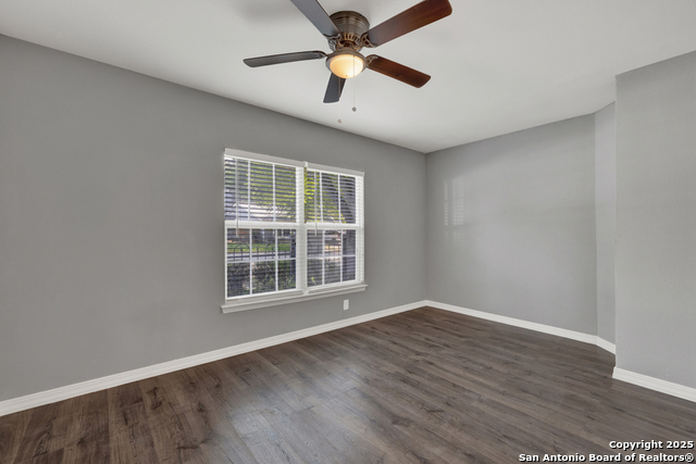 Image 8 of 21 For 3915 Chimney Springs