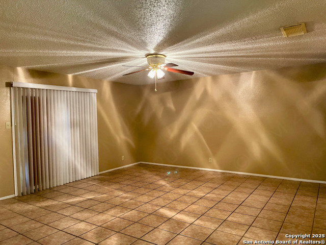 Image 4 of 18 For 7318 Hunters Raven