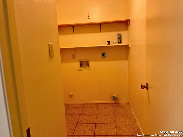 Image 7 of 18 For 7318 Hunters Raven