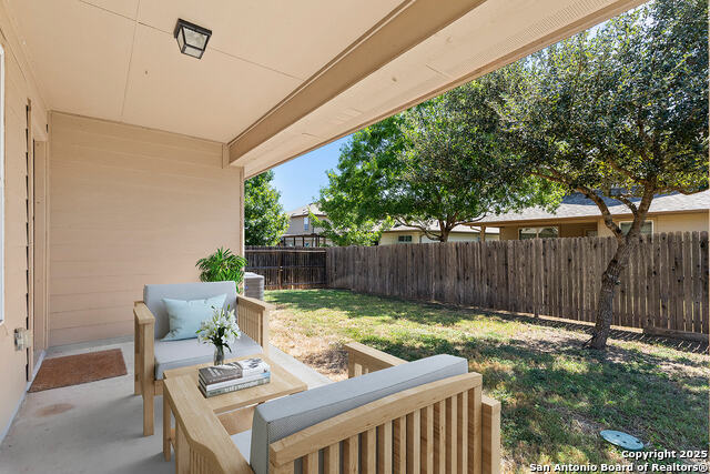 Listing photo id 37 for 12110 Kruth Pt