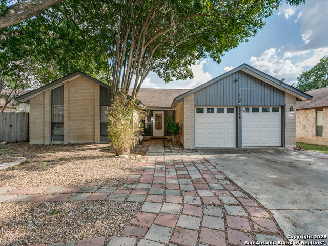 Image 2 of 25 For 6018 Royal Creek