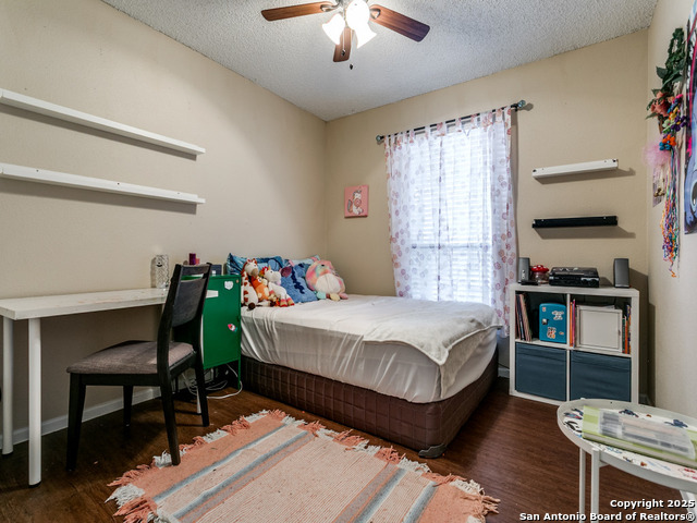 Image 21 of 25 For 6018 Royal Creek