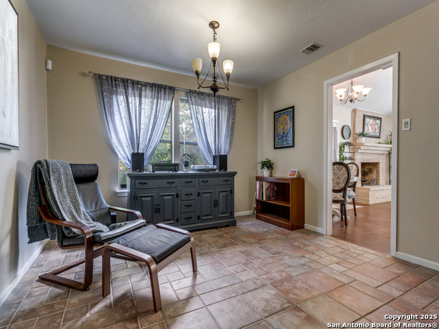 Image 7 of 25 For 6018 Royal Creek