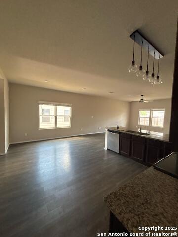 Image 5 of 20 For 9419 Trap Rock