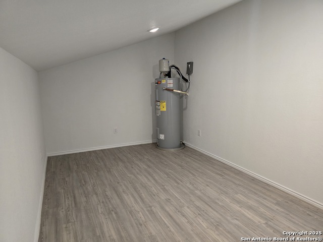 Image 10 of 16 For 7177 Elm Cove