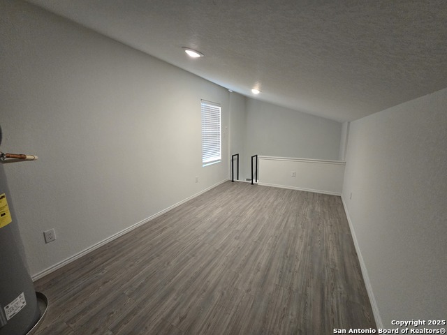 Image 11 of 16 For 7177 Elm Cove