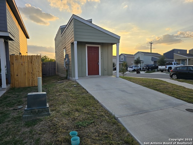 Image 3 of 16 For 7177 Elm Cove