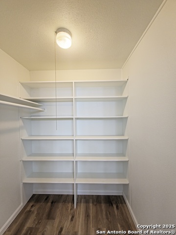 Image 24 of 43 For 2715 Marlborough