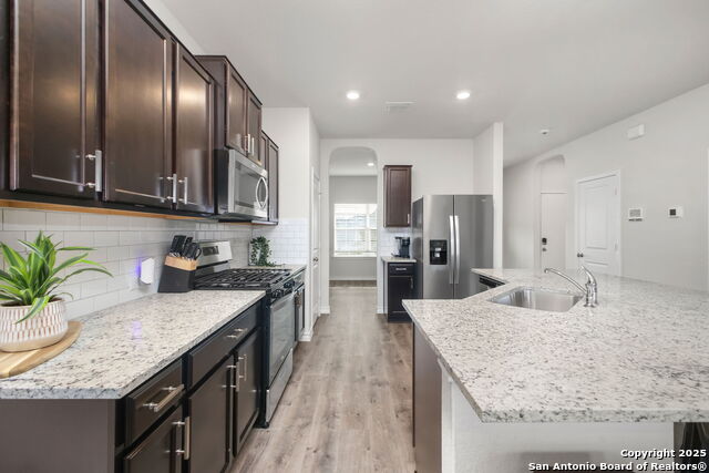 Image 13 of 36 For 4802 Sulphur