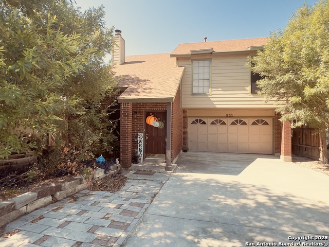 Image 2 of 10 For 821 Meadow Stone