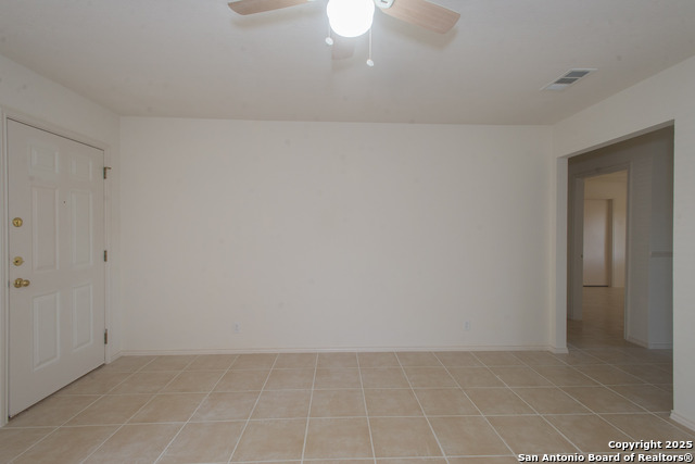 Listing photo id 0 for 8914 Timber Run