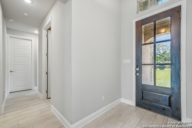 Image 11 of 34 For 355 Jereth