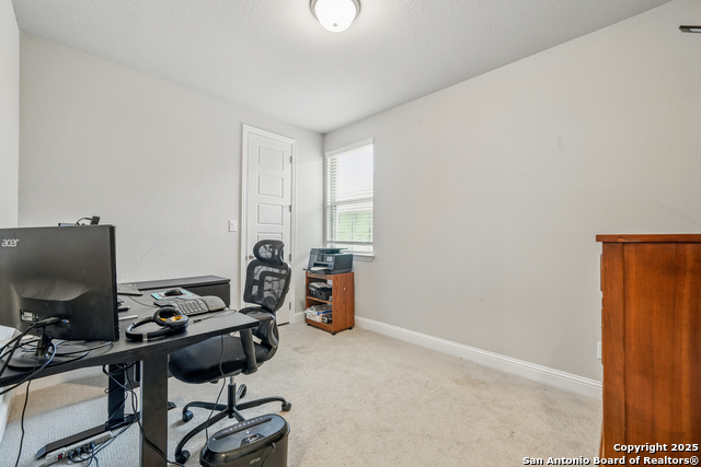 Image 27 of 34 For 355 Jereth