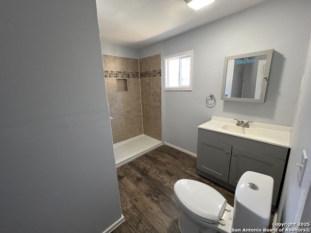 Image 21 of 29 For 112 Avenue B