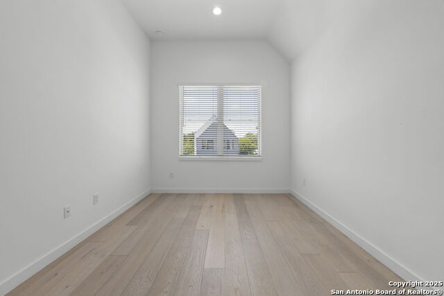 Image 18 of 22 For 647 Simple Way