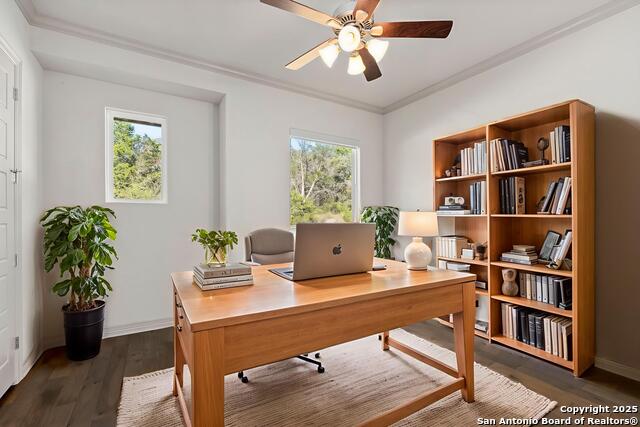 Image 24 of 39 For 302 Majestic Bluff