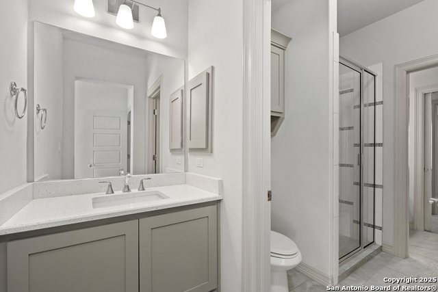 Image 28 of 39 For 302 Majestic Bluff